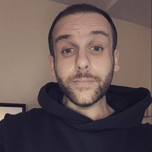 Meet your Posher, Christian